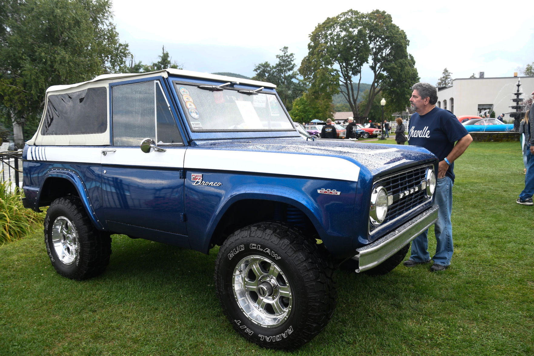 Car show